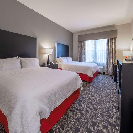 Hampton Inn & Suites Dupont Kültér fotó